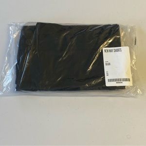 NWT Outlier New Way Shorts - Black - Size 33